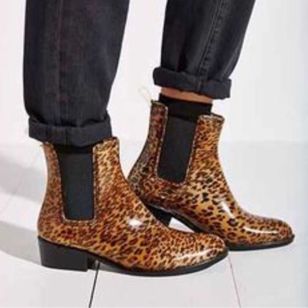 Leopard Print Rain Boots